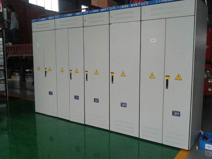 機(jī)房配電柜、配電箱在安裝時(shí)應(yīng)該注意哪些問題？